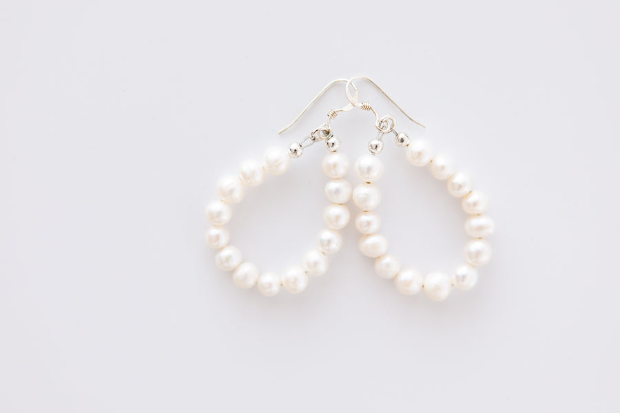 Froth of Pearls Earrings